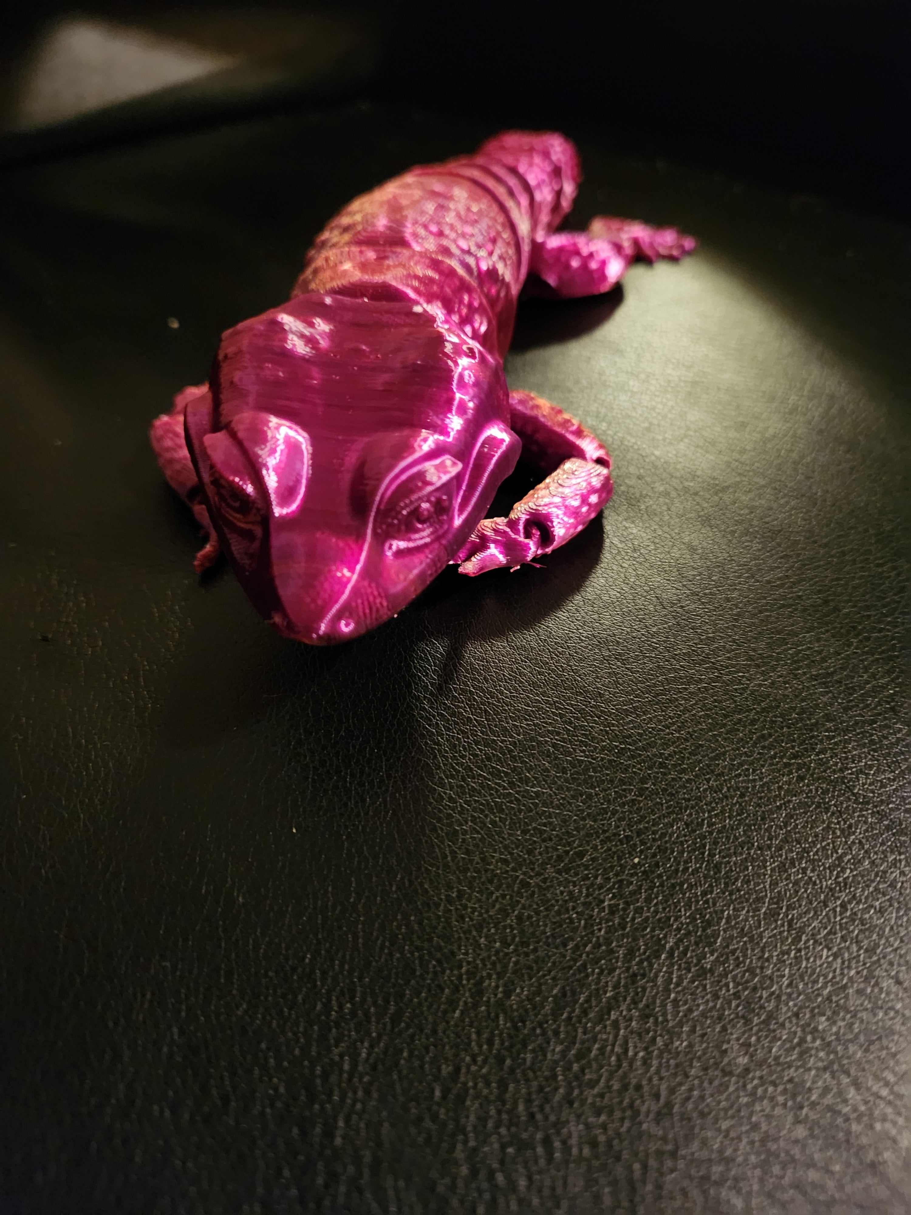 Articulated Gecko Toy