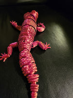 Load image into Gallery viewer, Articulated Gecko Toy
