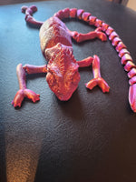 Load image into Gallery viewer, Articulated Chameleon Toy
